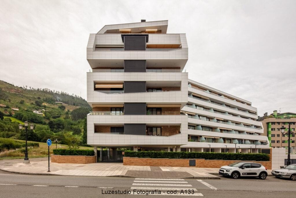 fotografia de arquitectura edificio residencial finlandia en oviedo asturias2