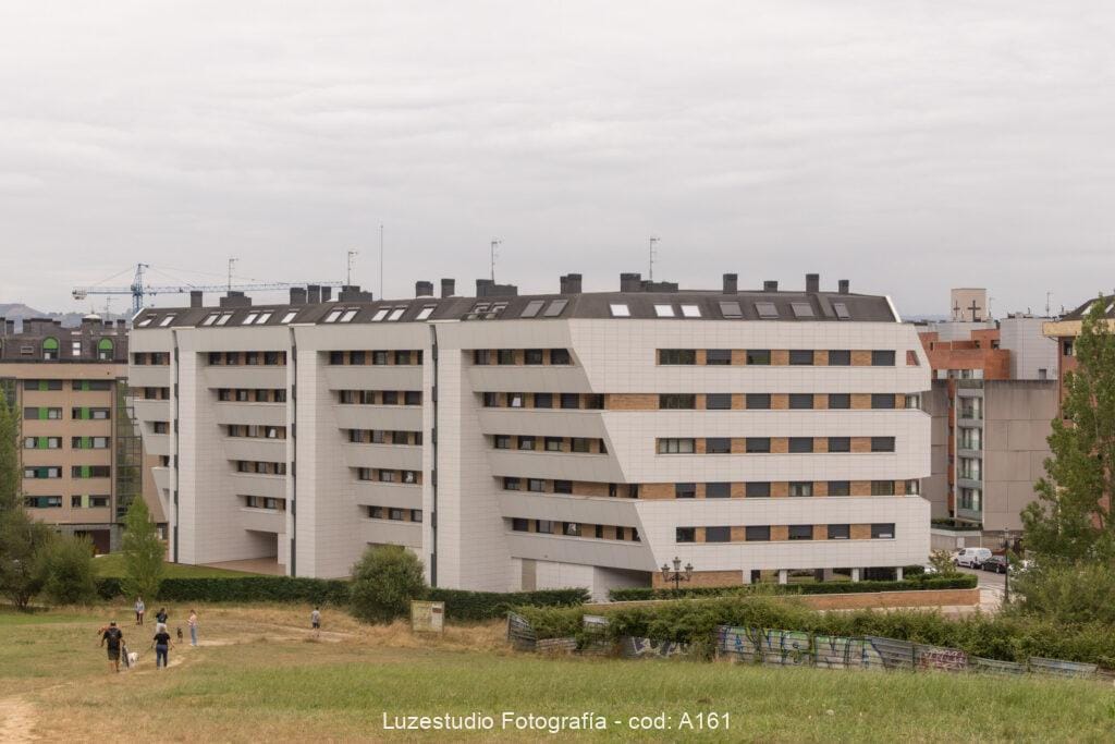 fotografia de arquitectura edificio residencial finlandia en oviedo asturias 5