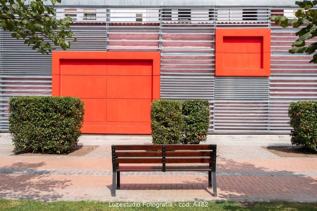 Fotografa de arquitectura reportaje medianera Mar de Metal en Gijon Asturias4